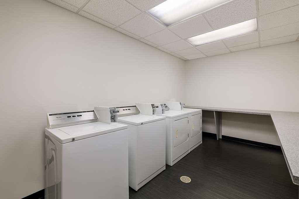 Best Western Douglas Inn & Suites Facilities photo
